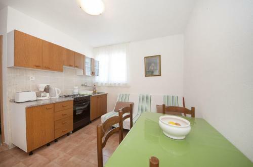 Apartments Mira D.