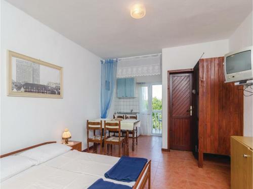 Apartment Sreser With Sea View I