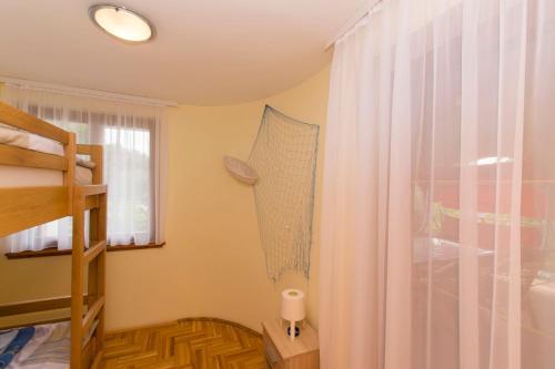 House Iva