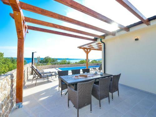 Villa Sunrise