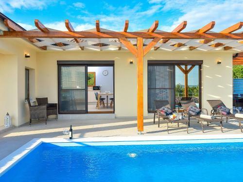 Villa Sunrise