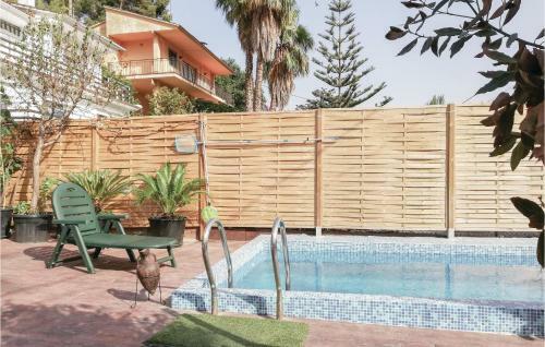 One-bedroom Apartment In Santa Susana