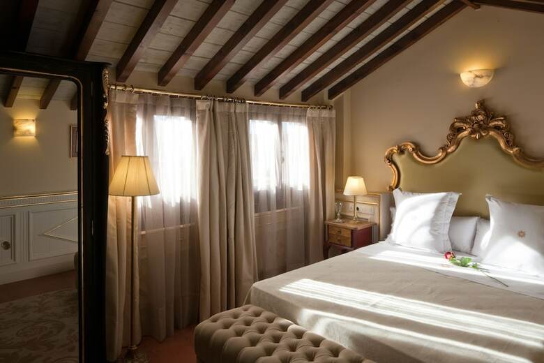 Hotel Casa 1800 Granada