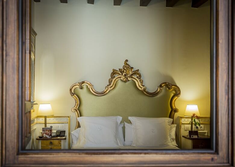 Hotel Casa 1800 Granada