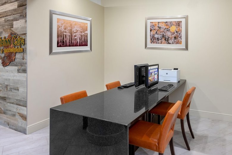 Doubletree Hotel Denver Southe