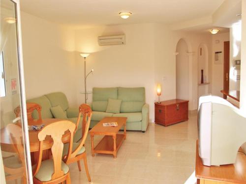 Two-bedroom Apartment In Portman
