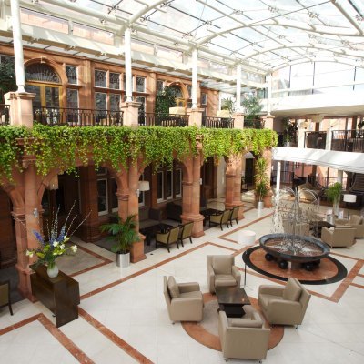 Hotel Crown Moran