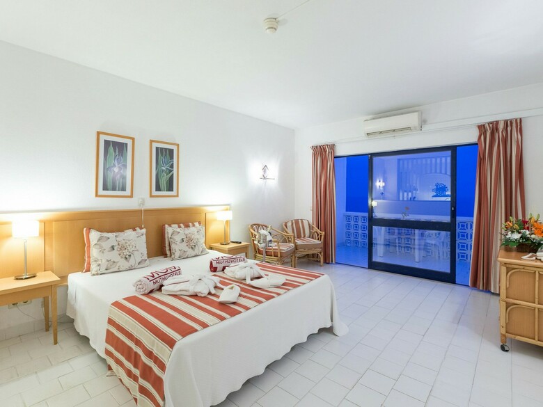 Hotel Grand Muthu Oura View Beach Club