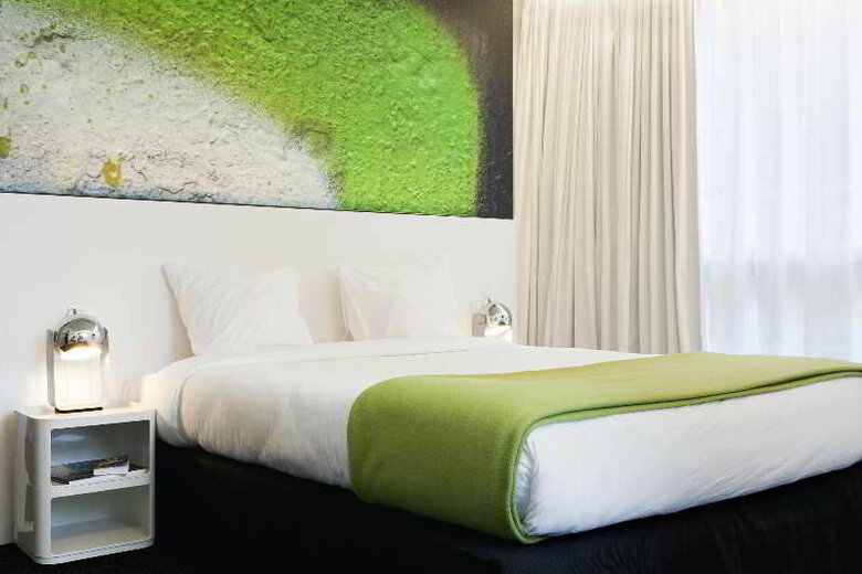 Hotel Pantone