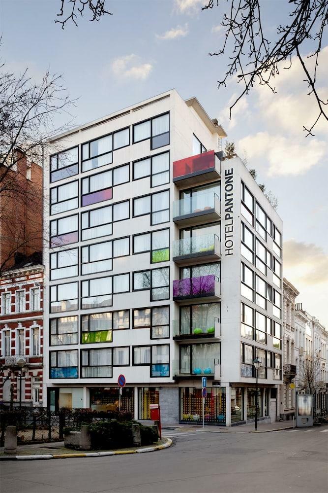 Hotel Pantone