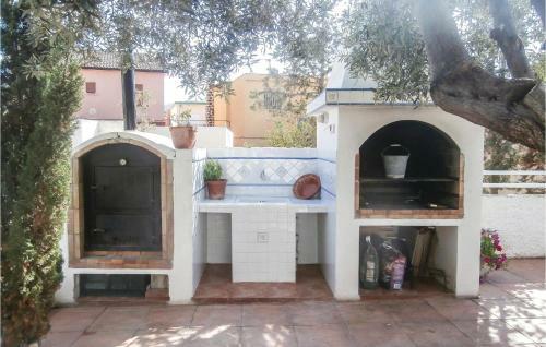 Two-bedroom Apartment In Mazarron