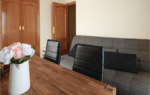 Two-bedroom Apartment In Mazarron