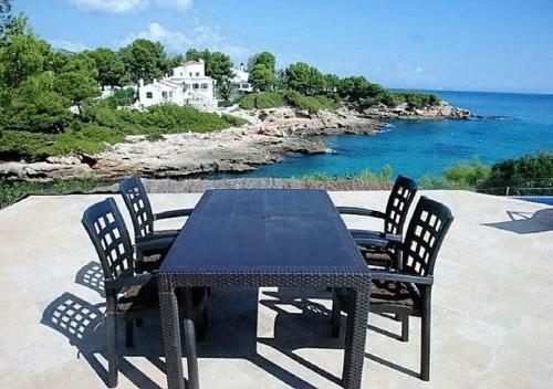 Fant�stica Villa En UNA Cala
