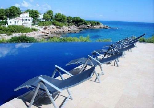 Fant�stica Villa En UNA Cala
