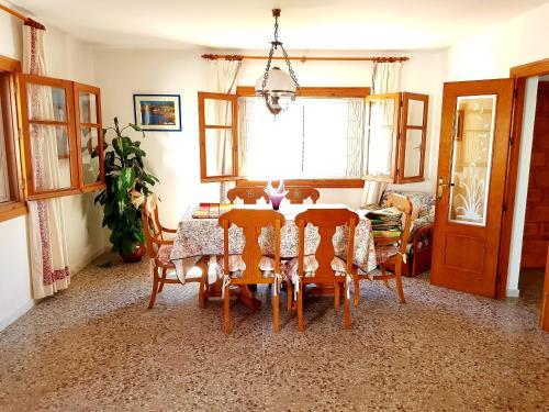 Chalet Con Piscina Privada Junto A Chiringuitos