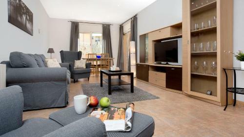 Macanet De La Selva Villa Sleeps 7