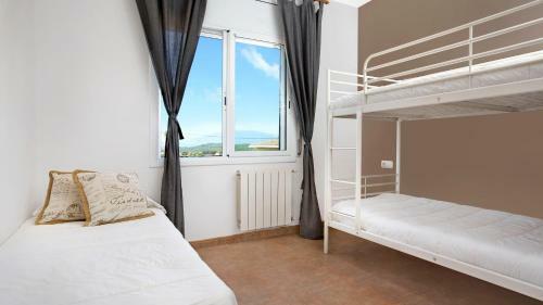 Macanet De La Selva Villa Sleeps 7