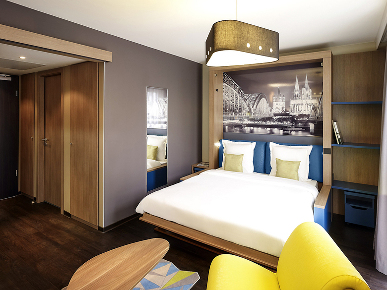 Hotel Adagio K�ln City