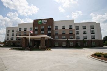 Holiday Inn Express Hotel & Suites Monroe
