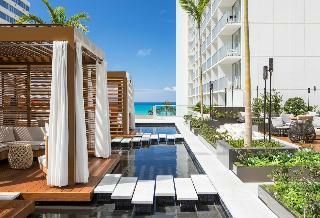 Pacific Beach Hotel