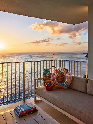 Pacific Beach Hotel