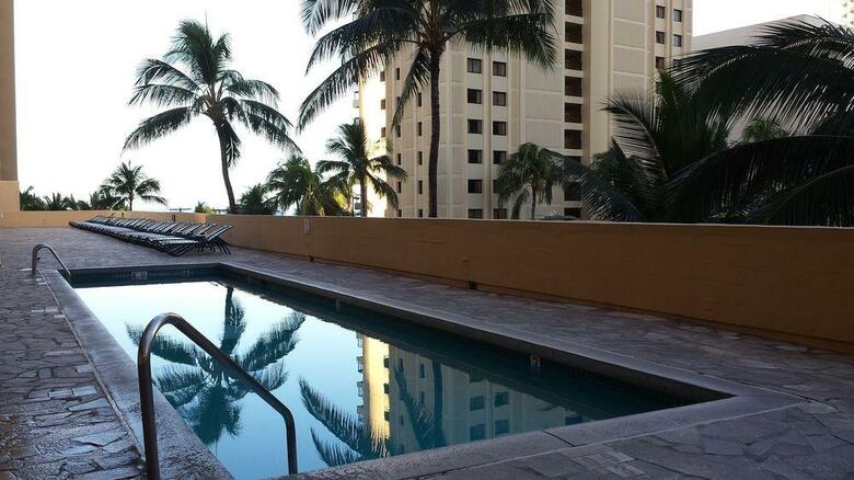 Pacific Beach Hotel