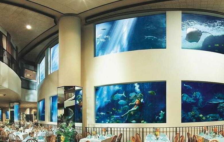 Pacific Beach Hotel