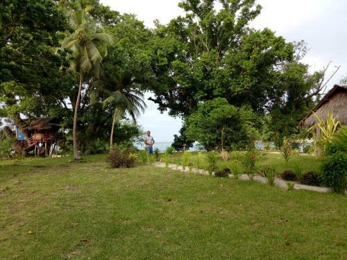 Hotel Hideaway Paradise Beach Bungalows