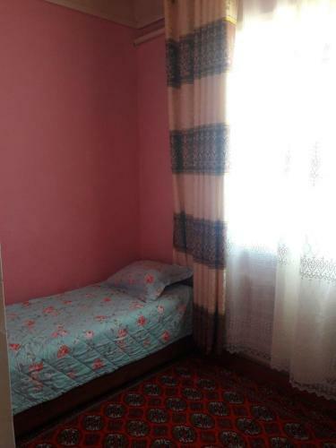 Bed & Breakfast Vodakanal Place (Khorezm National House)