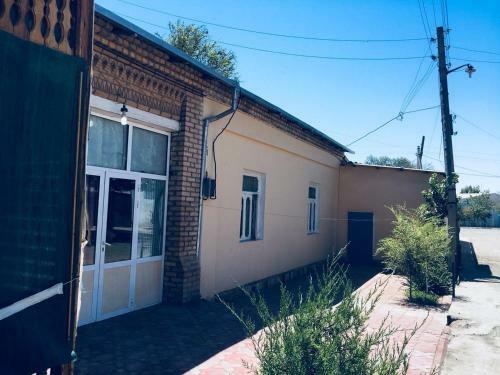 Bed & Breakfast Vodakanal Place (Khorezm National House)