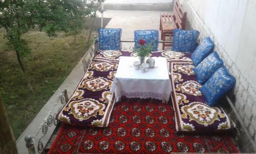 Bed & Breakfast Hotel Sadush Va Asqar