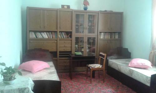 Bed & Breakfast Hotel Sadush Va Asqar
