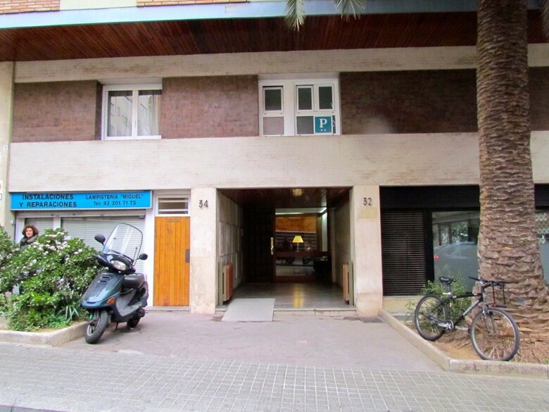 Hostal Barcelona City Street