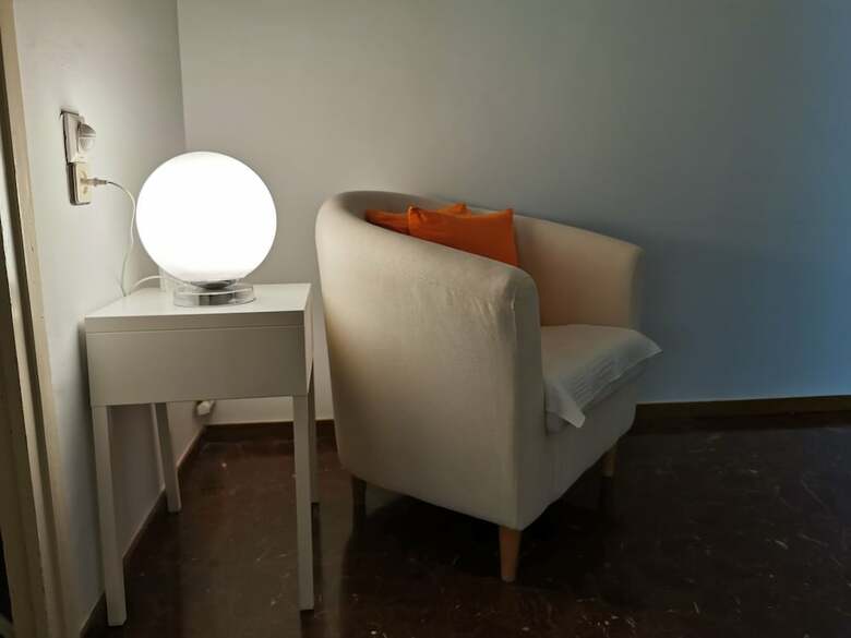 Hostal Barcelona City Street