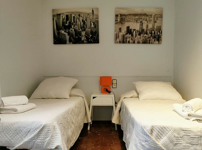 Hostal Barcelona City Street