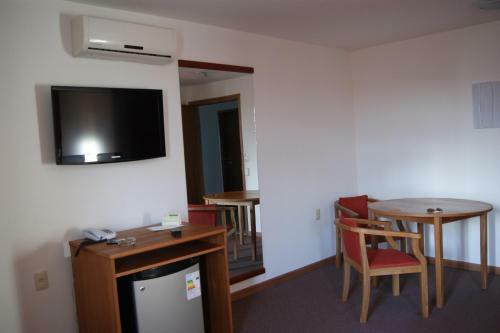 Treinta Y Tres Hotel