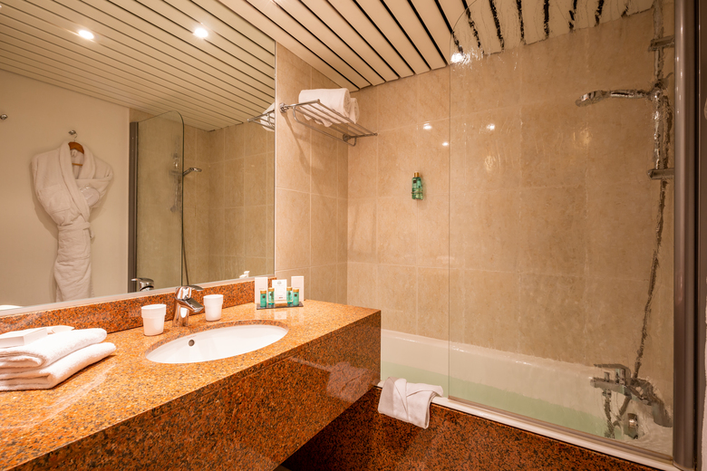 Hotel Quality Suites Bordeaux Aeropo