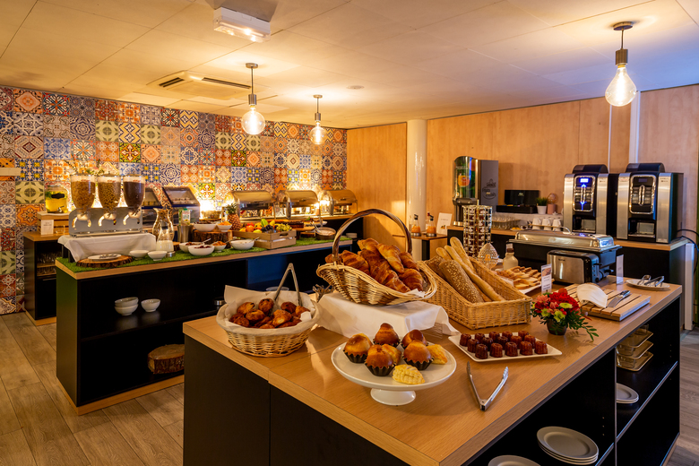 Hotel Quality Suites Bordeaux Aeropo