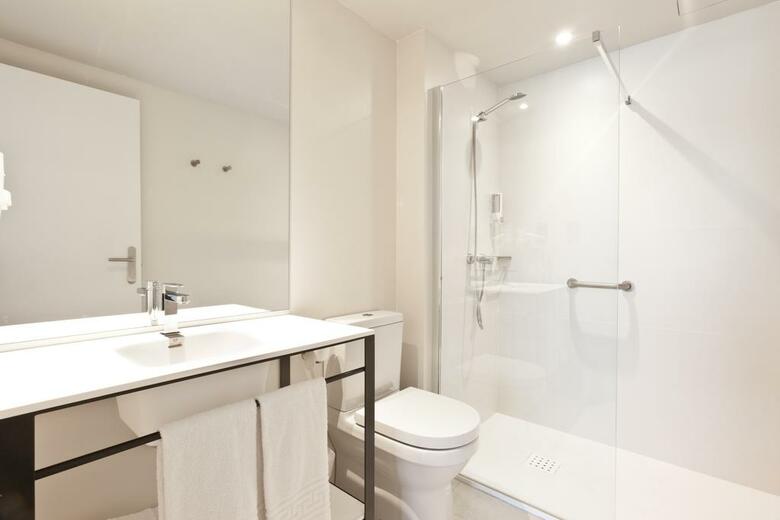 Ryans Ibiza Apartments - Adults Only