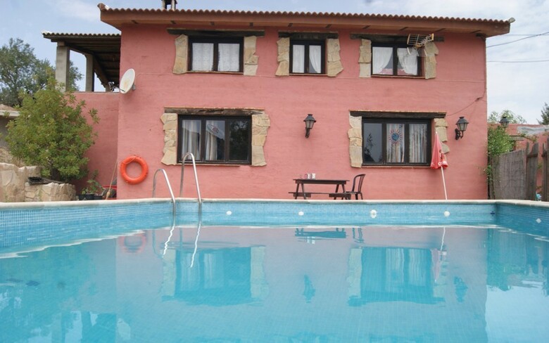 Hotel Refugio Del Alamut