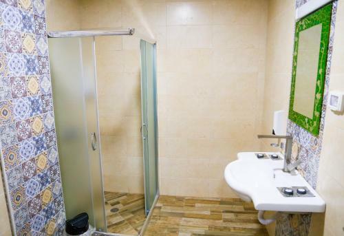 Hostal Alrowwad Guest House