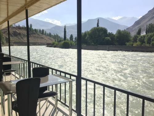 Zarya Hotel