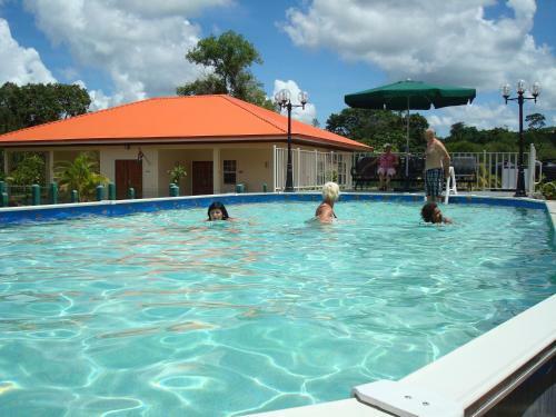 Surinat Luxury Resort