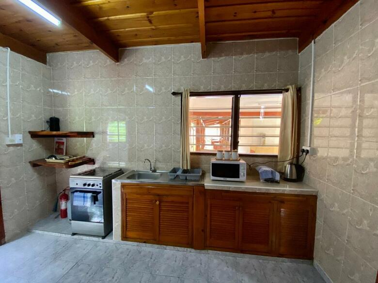 Hostal La Voi Del Mare