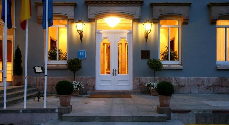 Arcea Gran Hotel Pelayo