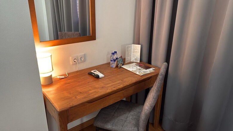 Hotel Saylu Granada