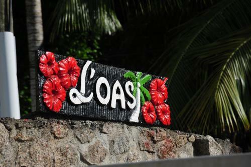 Hostal L'oasi Guest House