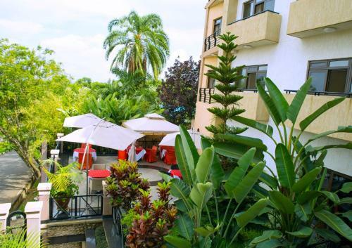 Hill View Hotel & Aparts