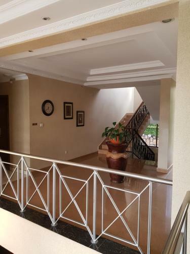 Hotel Elevate Suites