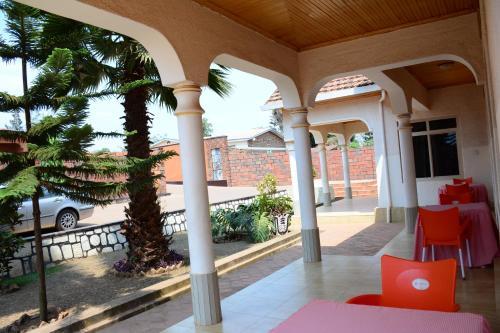 Martin Aviator Hotel